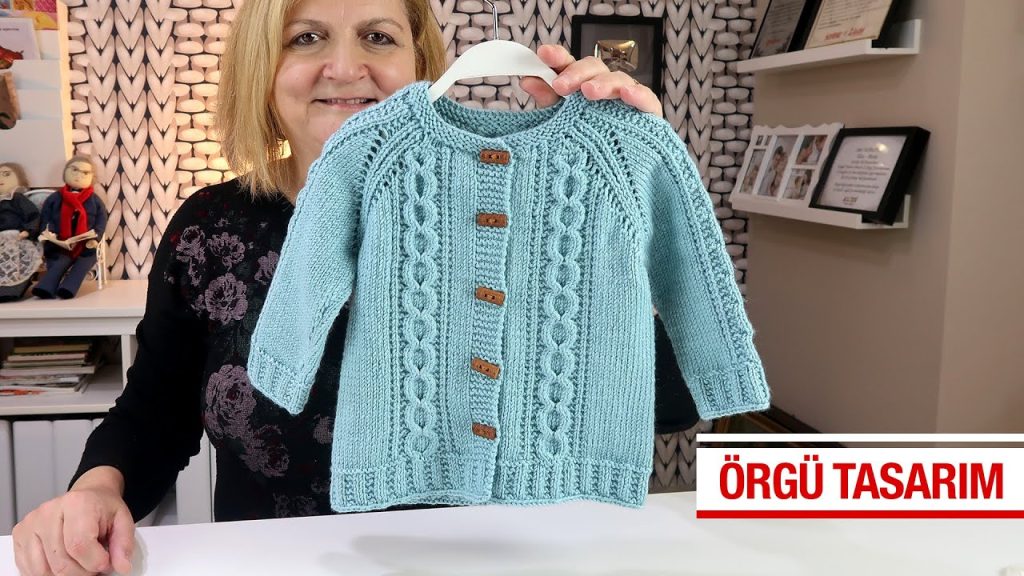 Cardigan de bebe punto aro a dos agujas