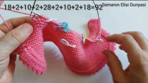 Cárdigan con estampado de mariposas de niña