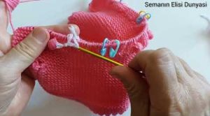Cárdigan con estampado de mariposas de niña